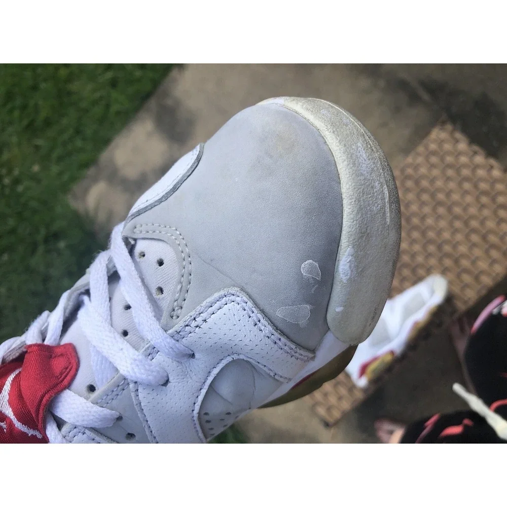 Vintage 2017 Jordan Air Jordan 6 Retro Alternate White Red Sneaker 6.5